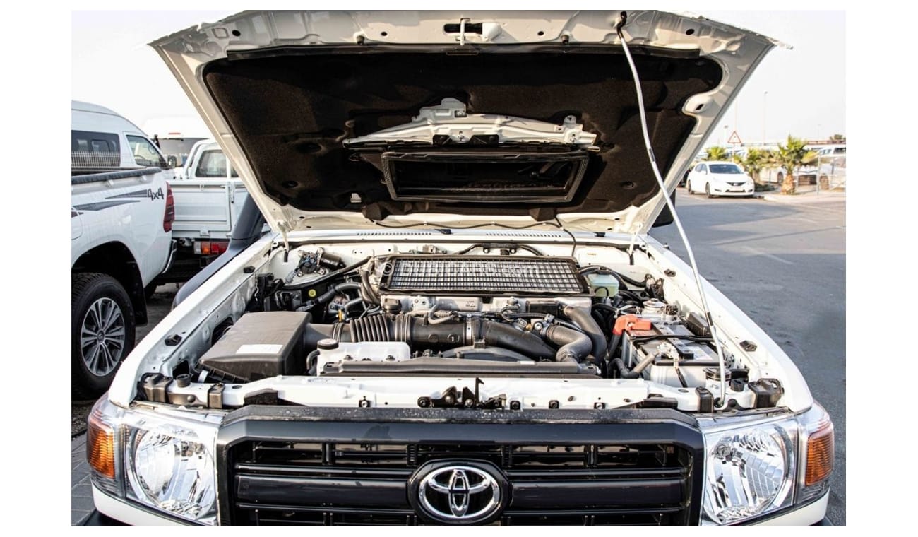 Toyota Land Cruiser Pick Up 2023 Toyota LC PUP 4X4 DC 4.5 E D MT - Export Only
