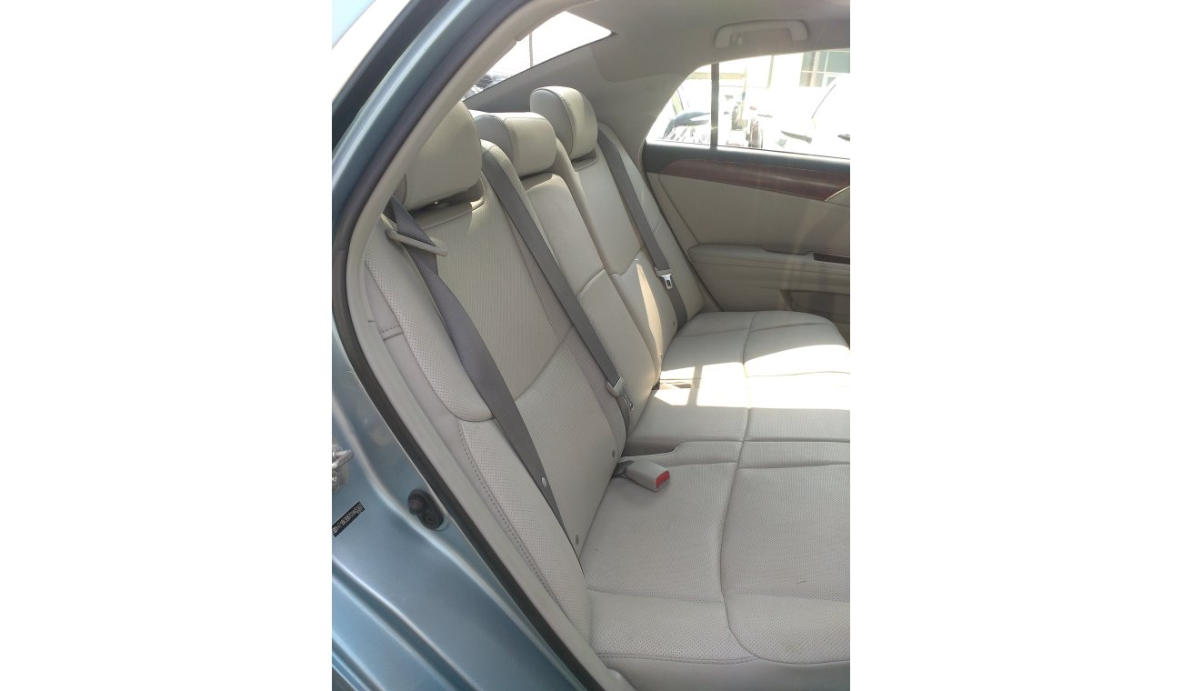 تويوتا افالون