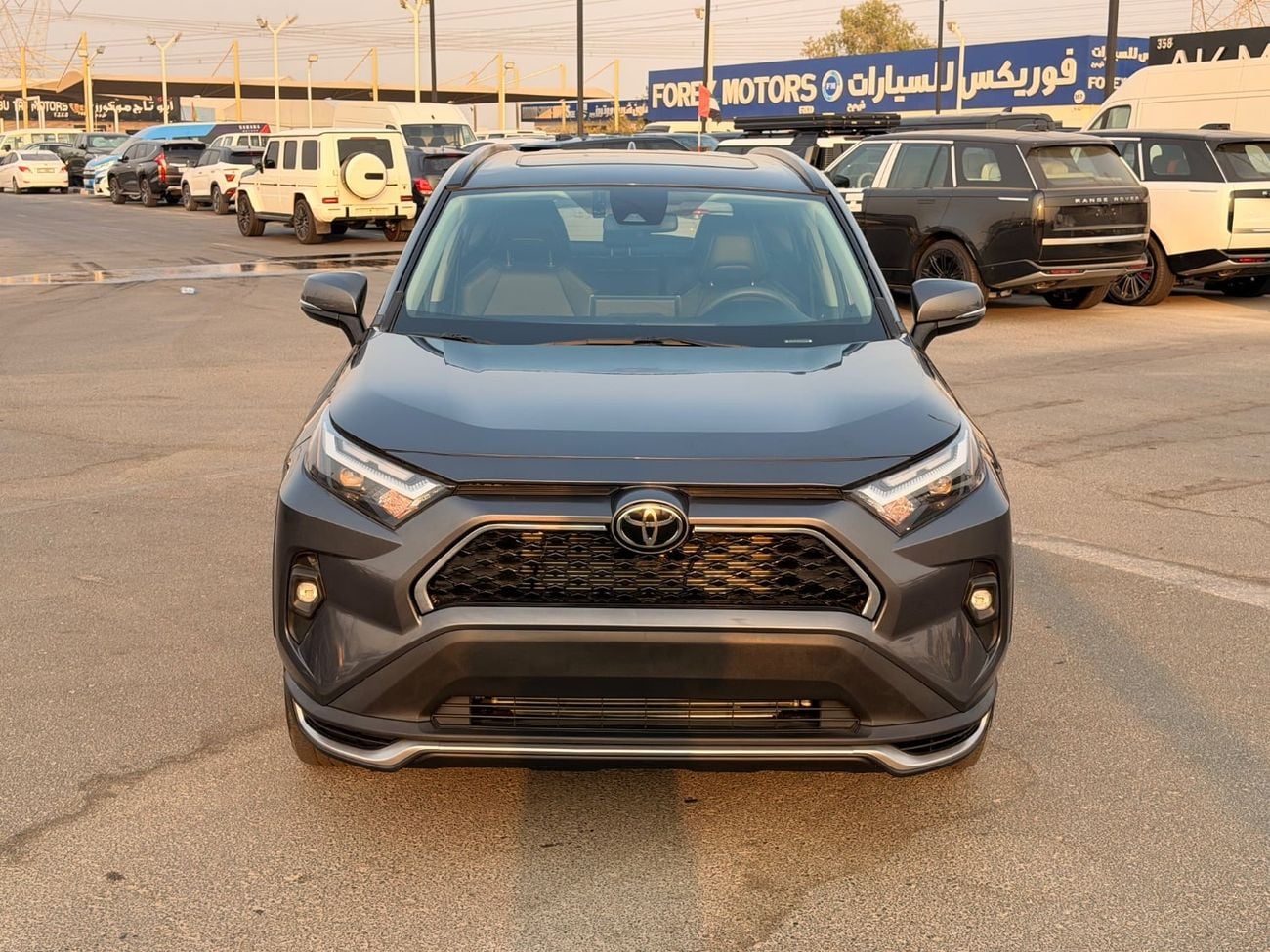 تويوتا راف ٤ XLE تويوتا RAV4 XLE بريميوم موديل 2023 كاملة المواصفات، مستوردة من الولايات المتحدة الأمريكية