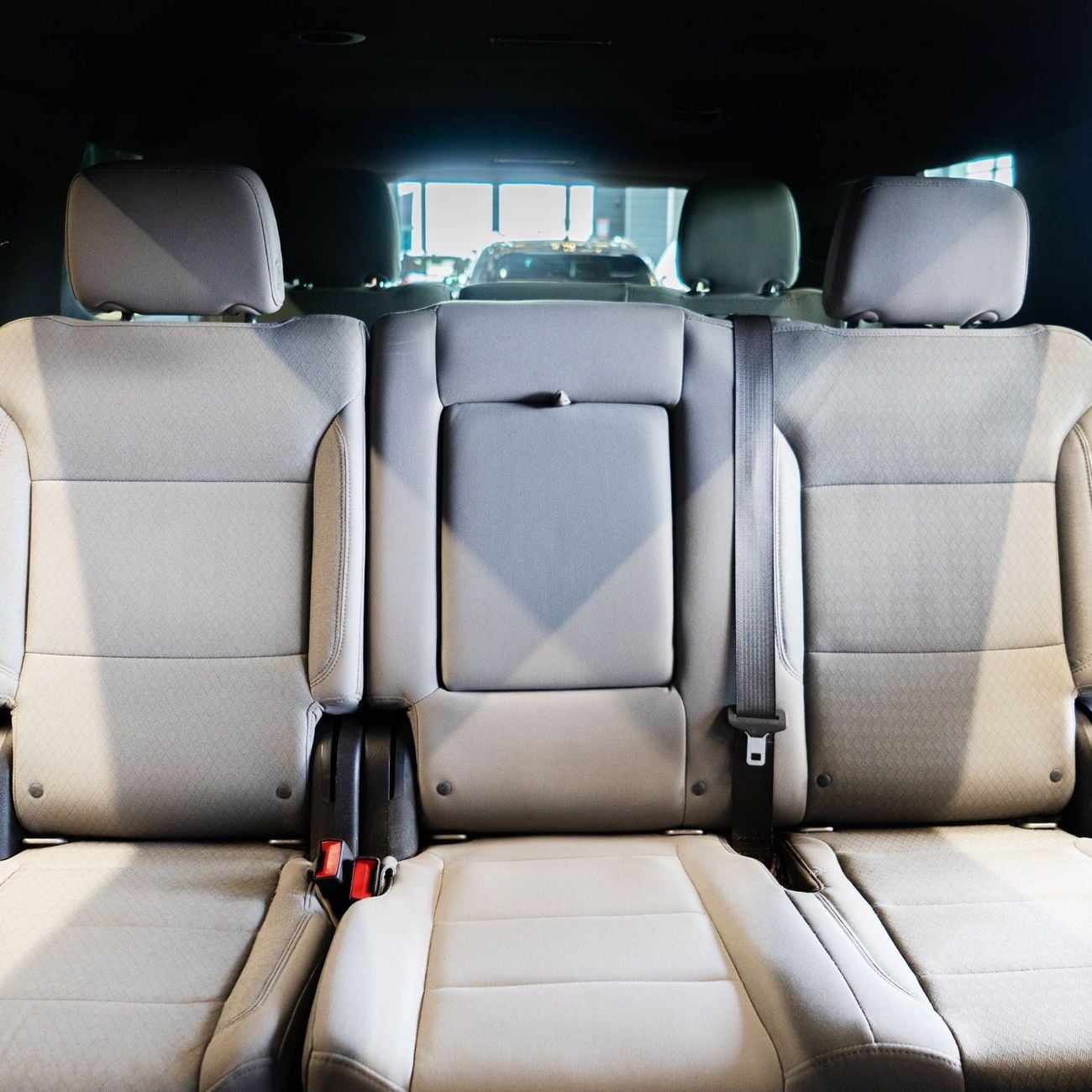 جي أم سي يوكون SLE 5.3L 4WD (9 Seater) AED 2,107 P.M • 0% Downpayment • GMC Yukon XL SLE • 1 Year Warranty