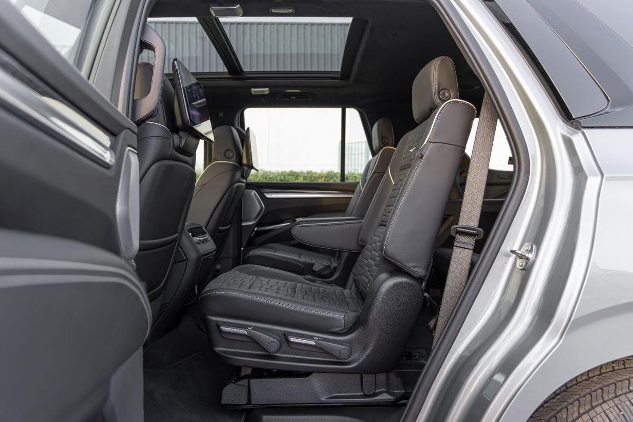 Cadillac Escalade Escalade-V 6.2L Cadillac Escalade | V | 2025 | GCC | Warranty available with Al Kendy + Service Cont