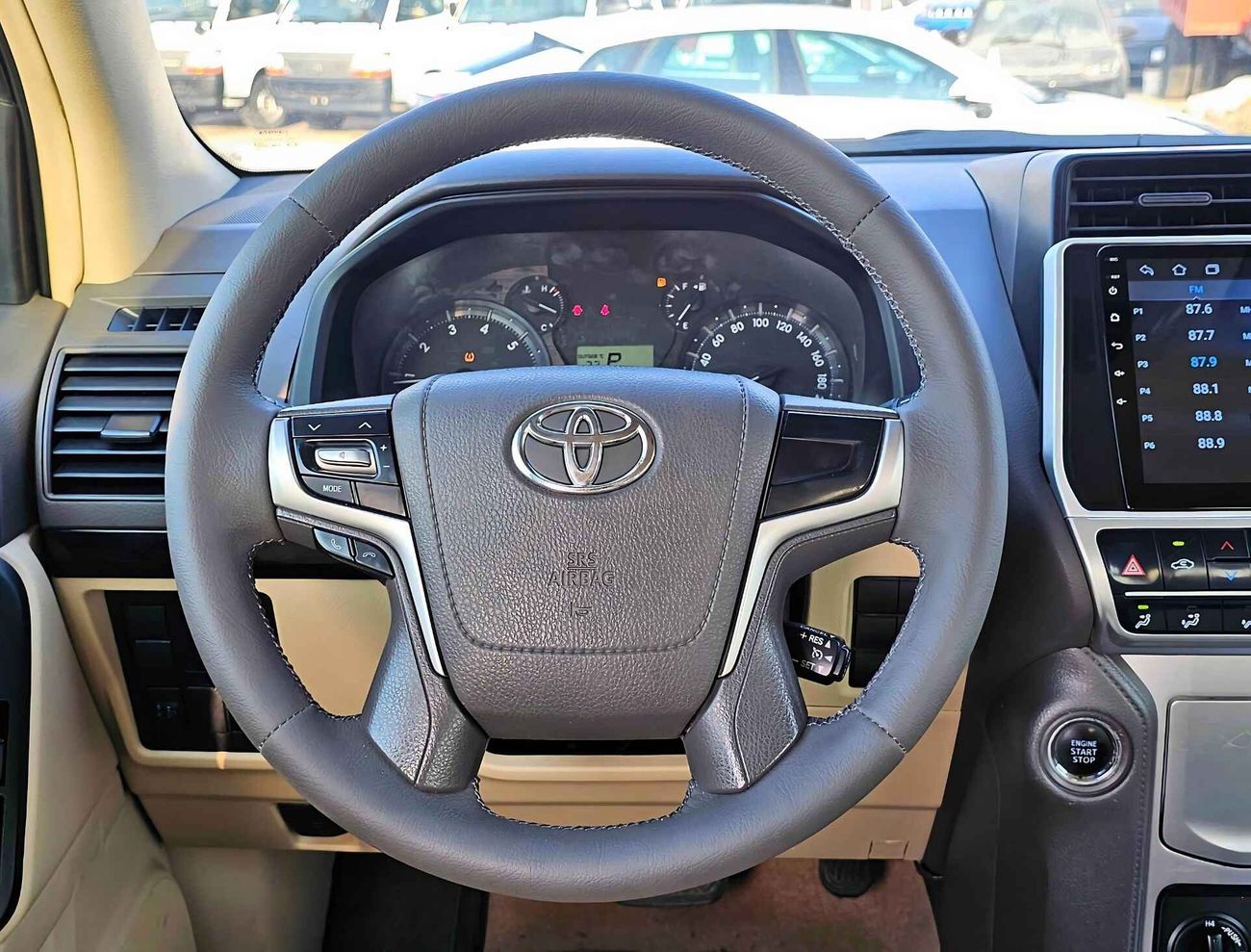 تويوتا برادو GXR V6/ LOW MILEAGE/  LEATHER/ DVD CAMERA/  SPARE UP/ 1670 MONTHLY / LOT# 84633