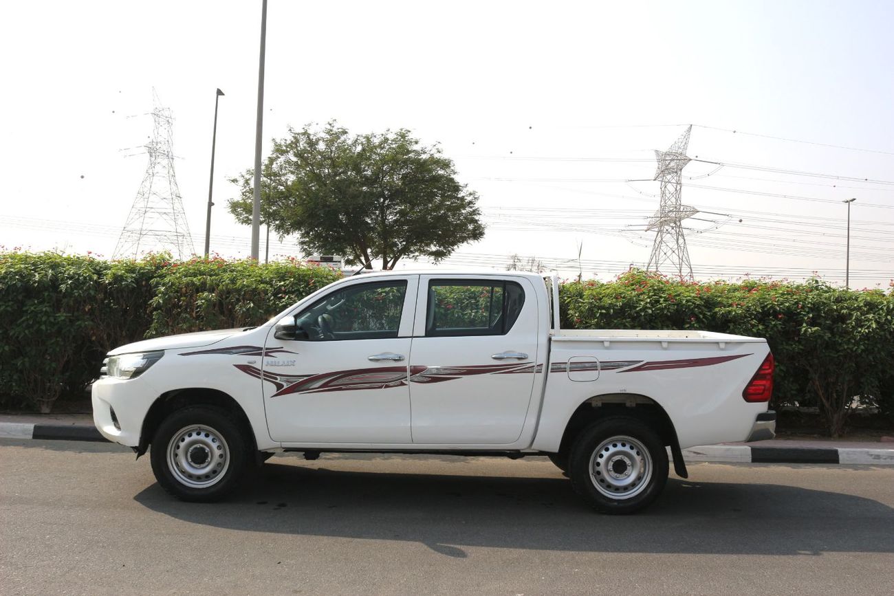 Toyota Hilux GL 2 2.4L 4WD