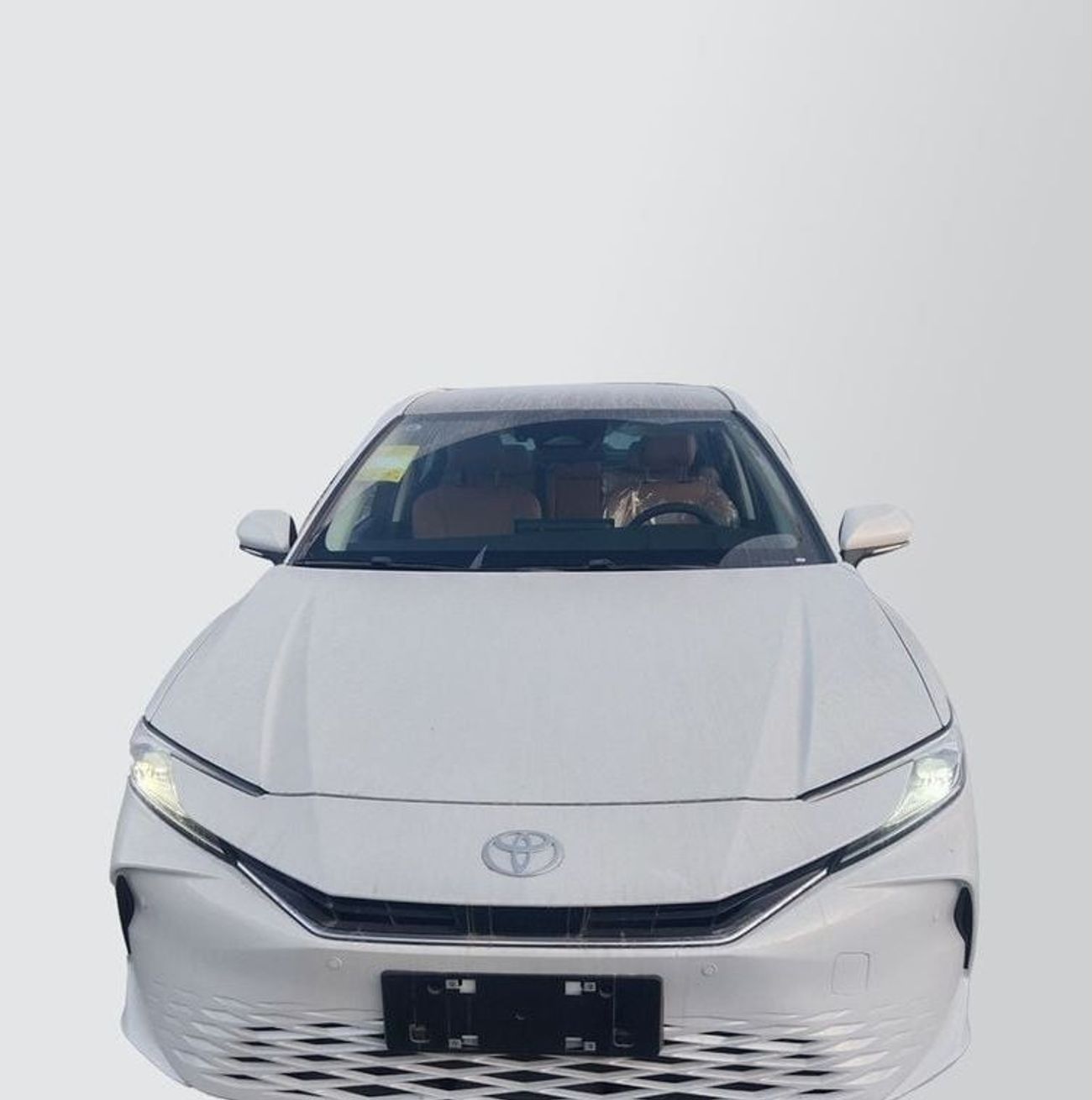 تويوتا كامري 2025 Toyota Camry 2.0 Hybrid Panoramic sunroof