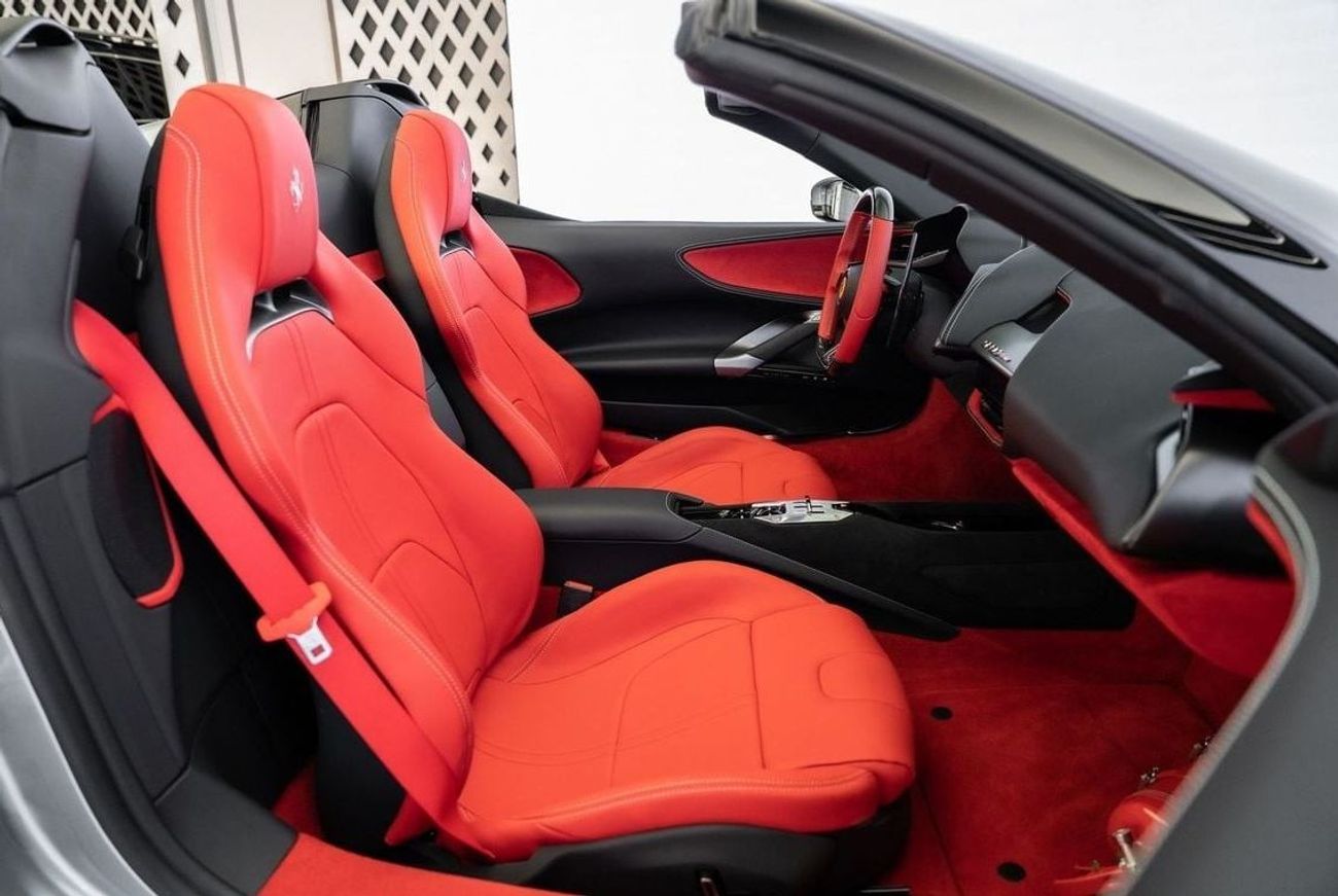 فيراري SF90 سبيدر