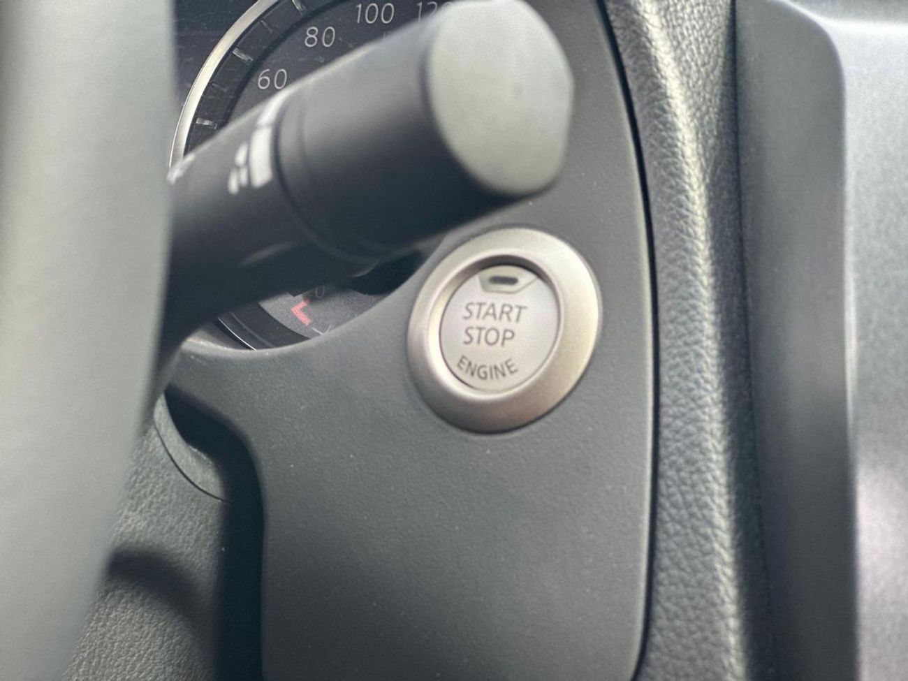 نيسان نافارا 2025 Nissan Navara D23 2.5L AT Diesel