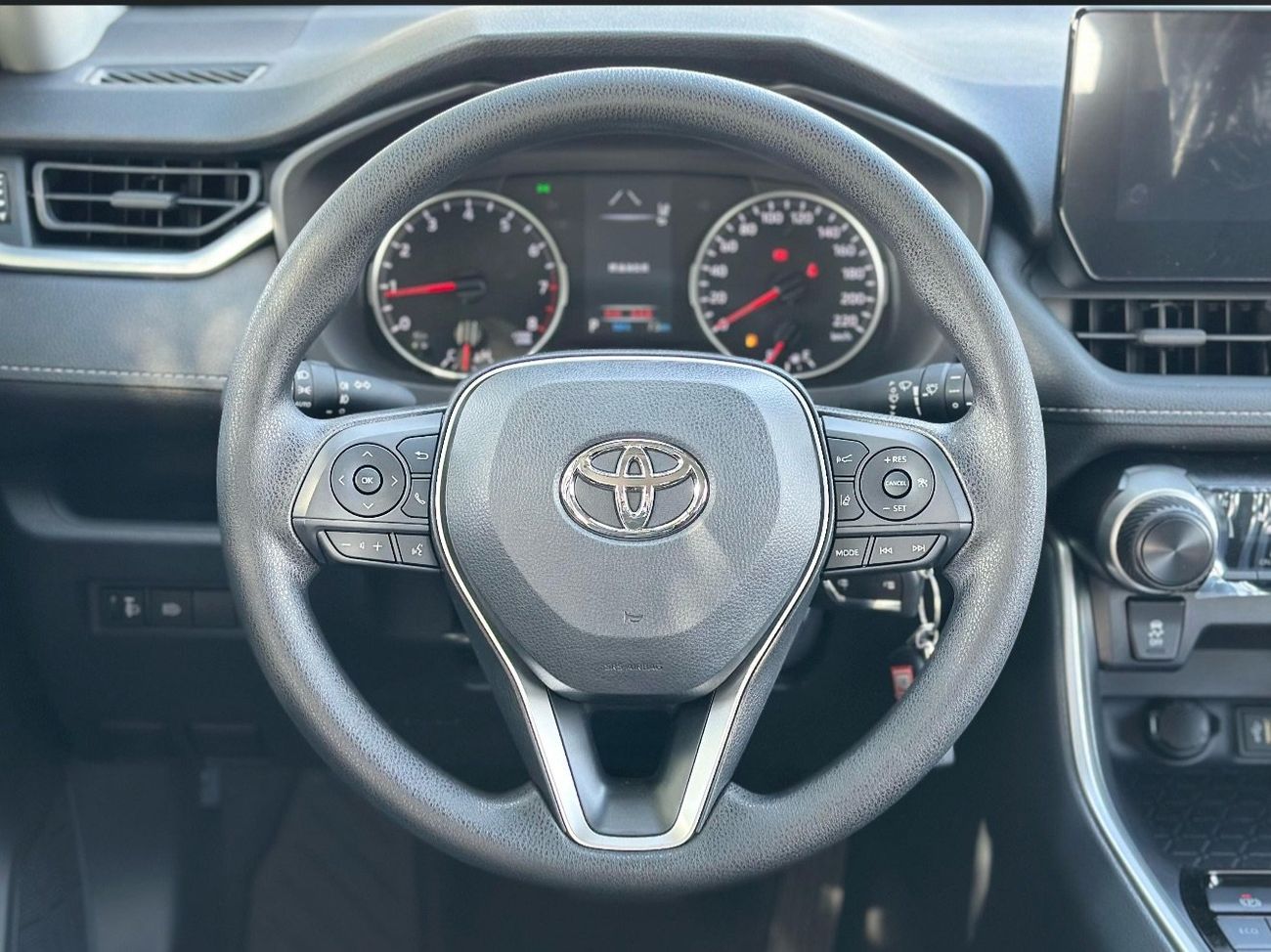 Toyota RAV4 2025.2.0L