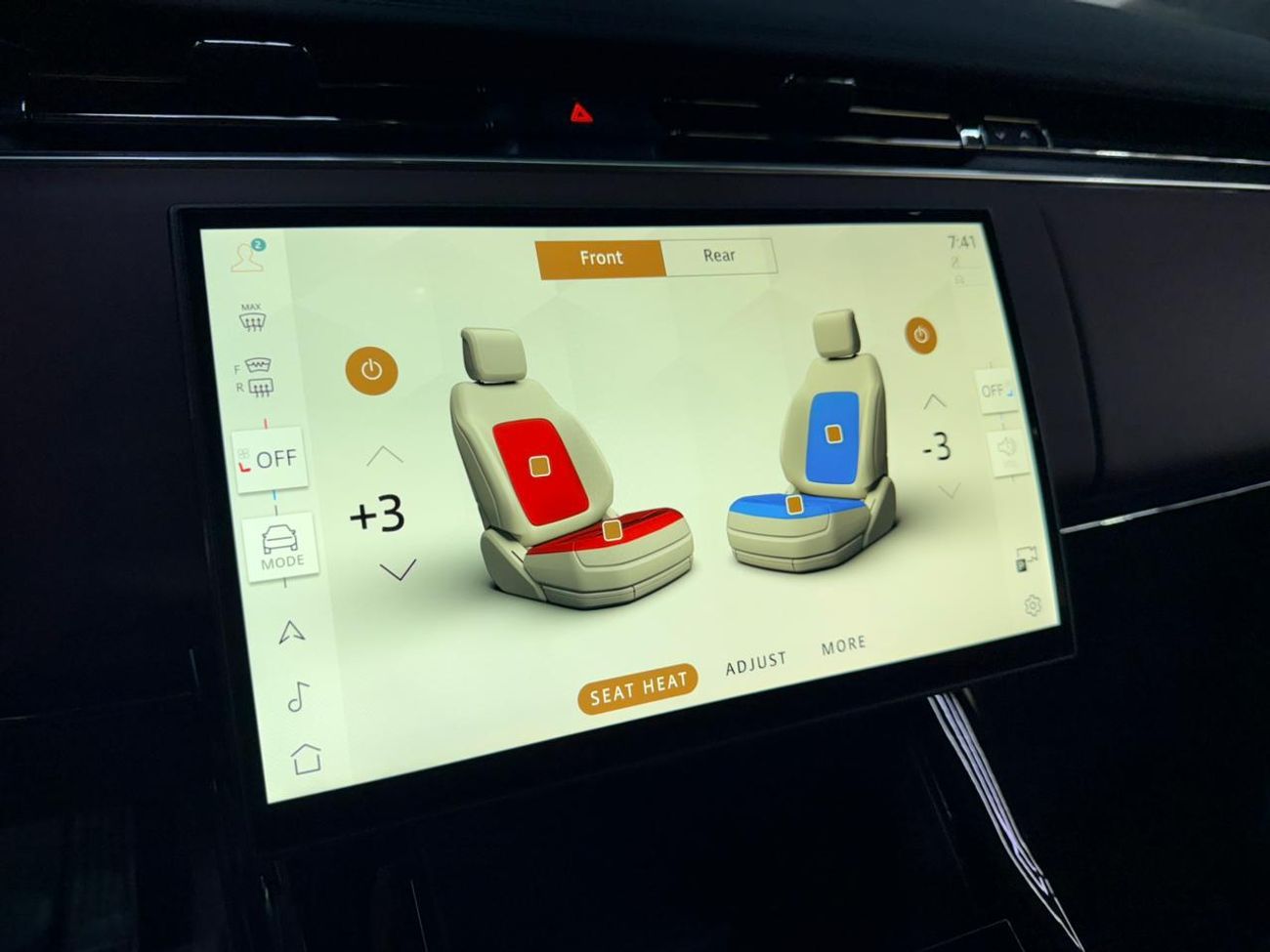 لاند روفر رينج روفر سبورت P400 DYNAMIC HSE 2024