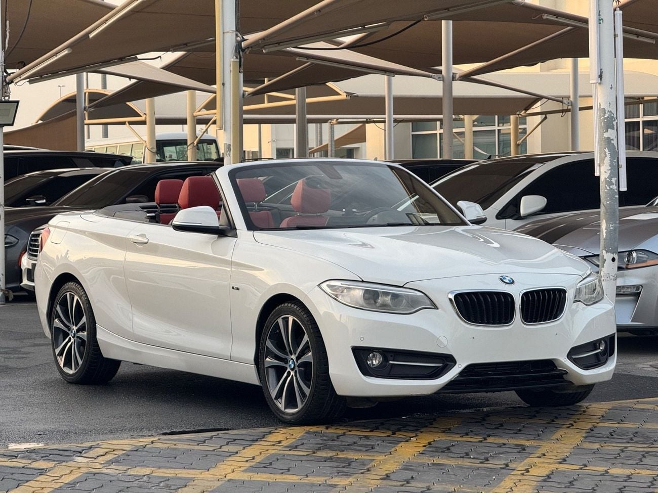 BMW 220i sport Line 2.0L