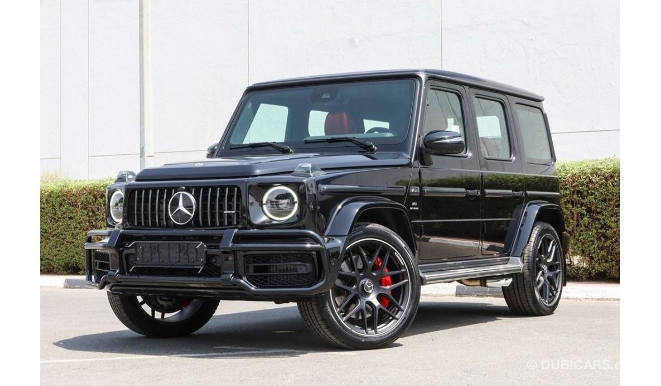 Mercedes-Benz G 63 AMG CarbonFiber GCC 5 Years Warranty. Local Registration + 5%