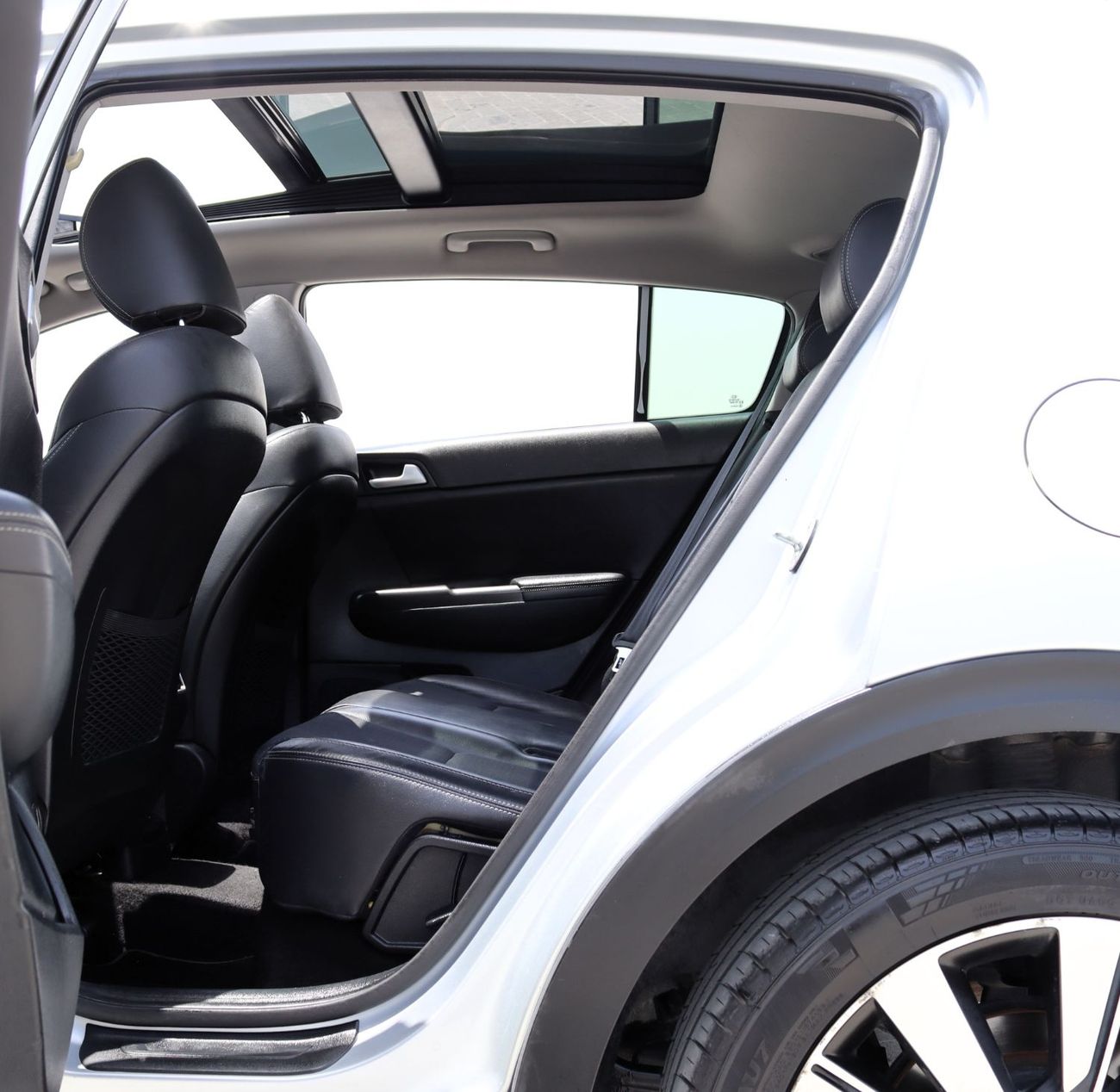 كيا سبورتيج EX Top 2.4L