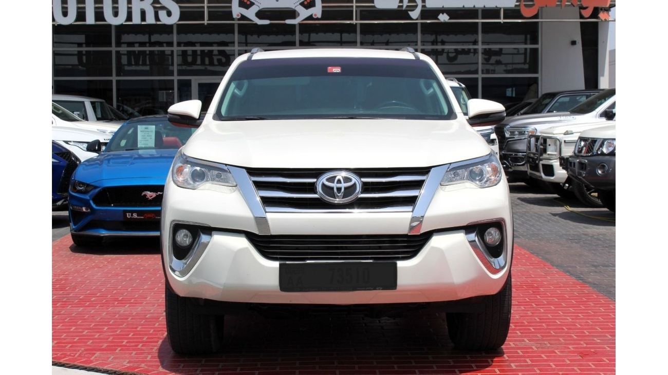 Toyota Fortuner GXR WITH LEATHER INTERIOR GCC