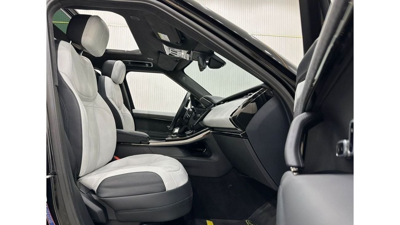 لاند روفر رينج روفر سبورت 2023 Range Rover Sport PS530 First Edition V8, Nov 2027 Range Rover Warranty, Full Options, GCC