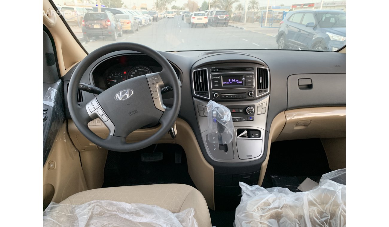 Hyundai H-1 Petrol 12 Seats 2020