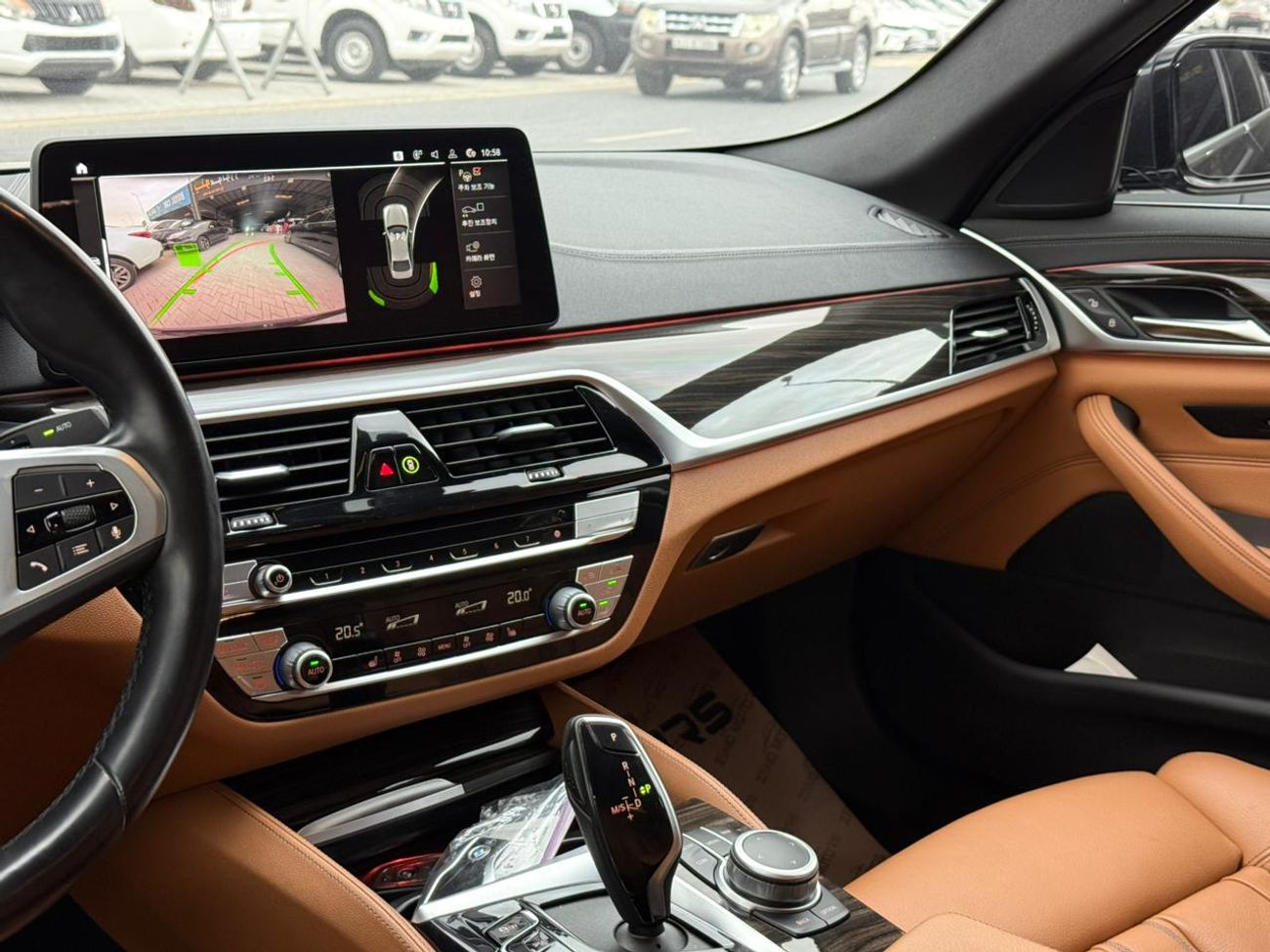 بي أم دبليو 520i M Sport Comfort 2.0T