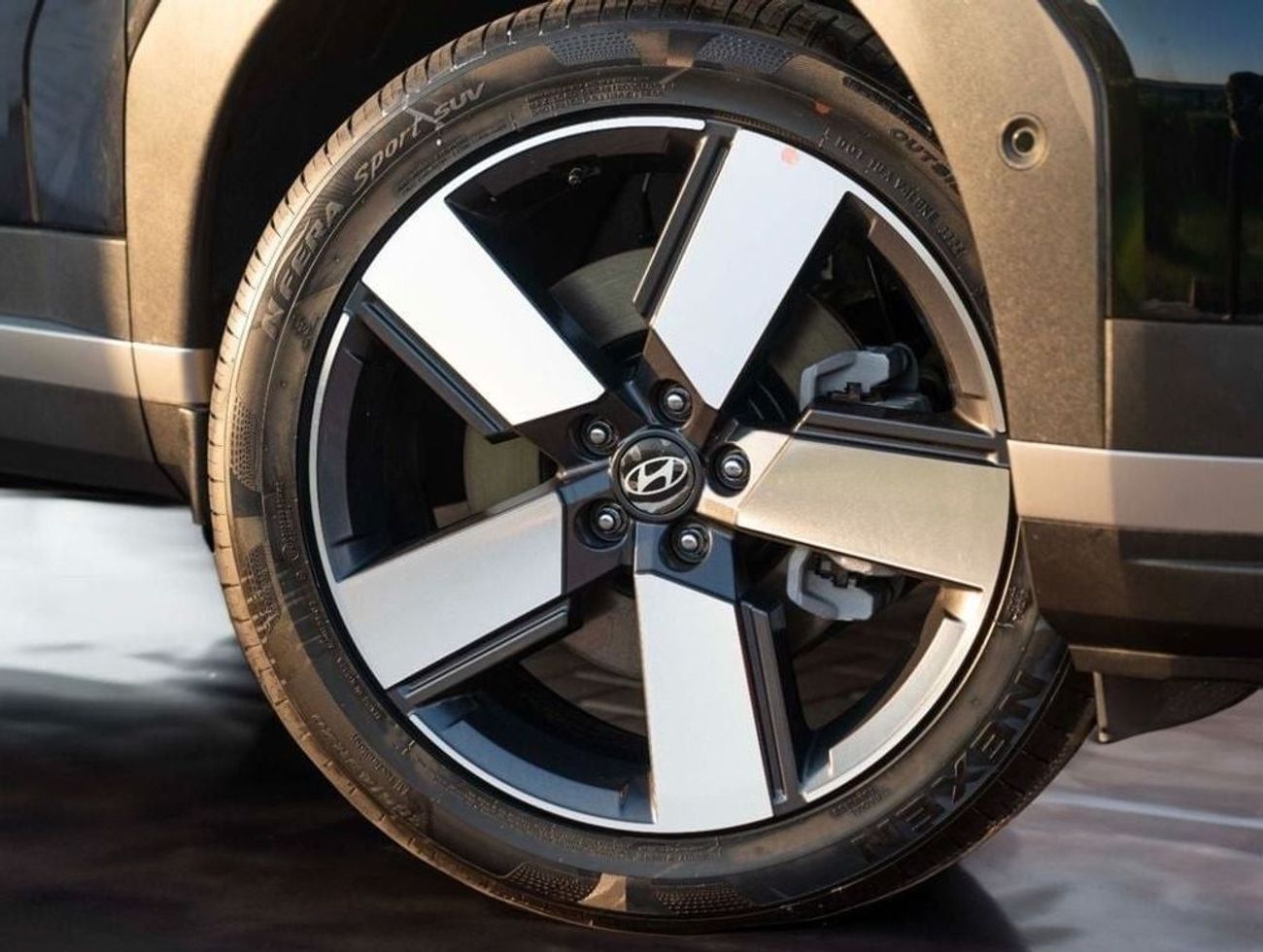 Hyundai Grand Santa Fe