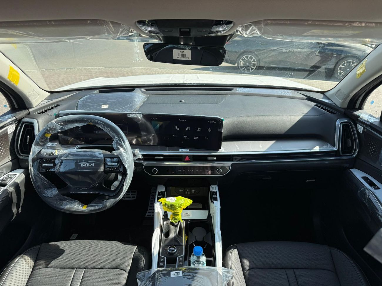 كيا سورينتو EX Prestige 2.5L Petrol 4WD 2026 Model Export ONLY @ 129,500 AED