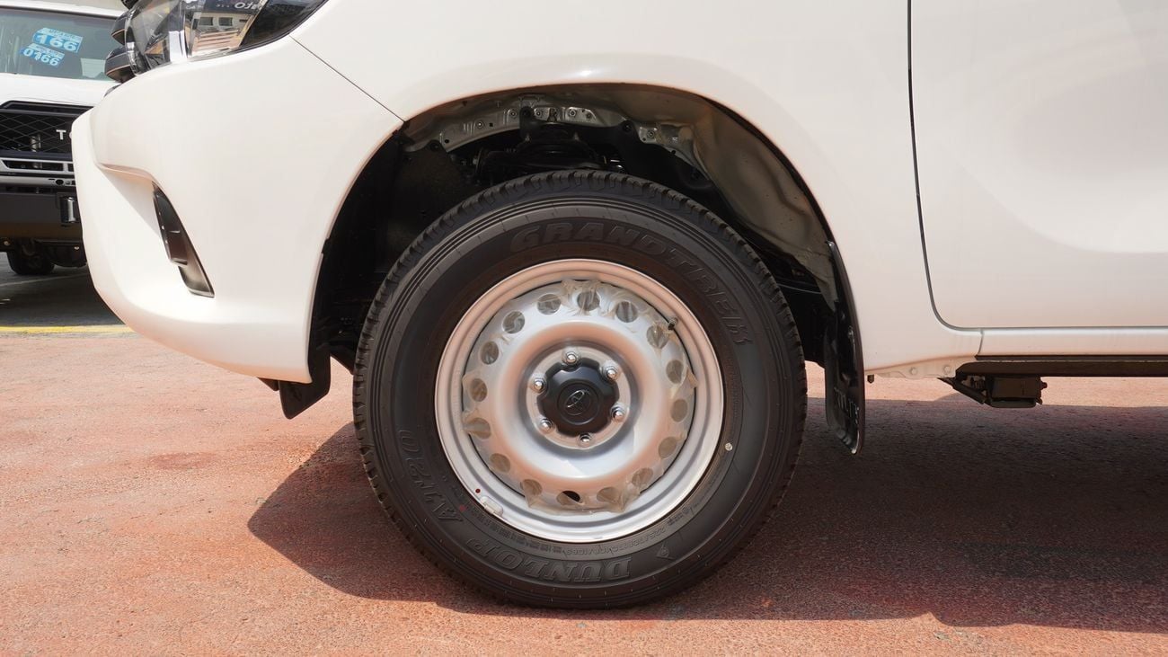 Toyota Hilux 2.7L PETROL 4WD A/T BASIC 2025