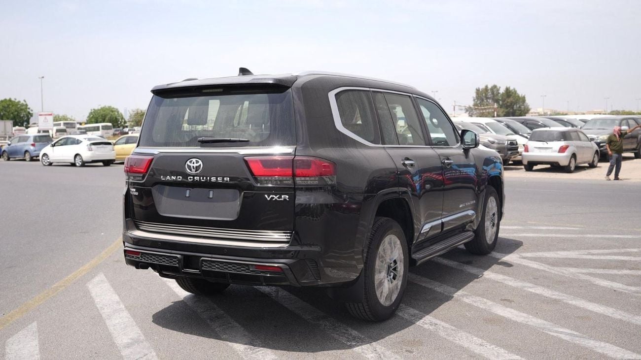 Toyota Land Cruiser VXR 3.5L