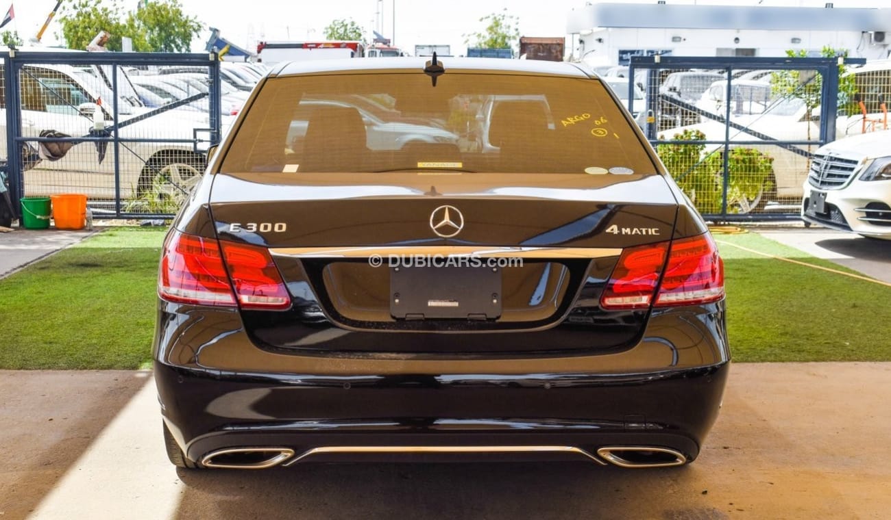 Mercedes-Benz E300 4MATIC