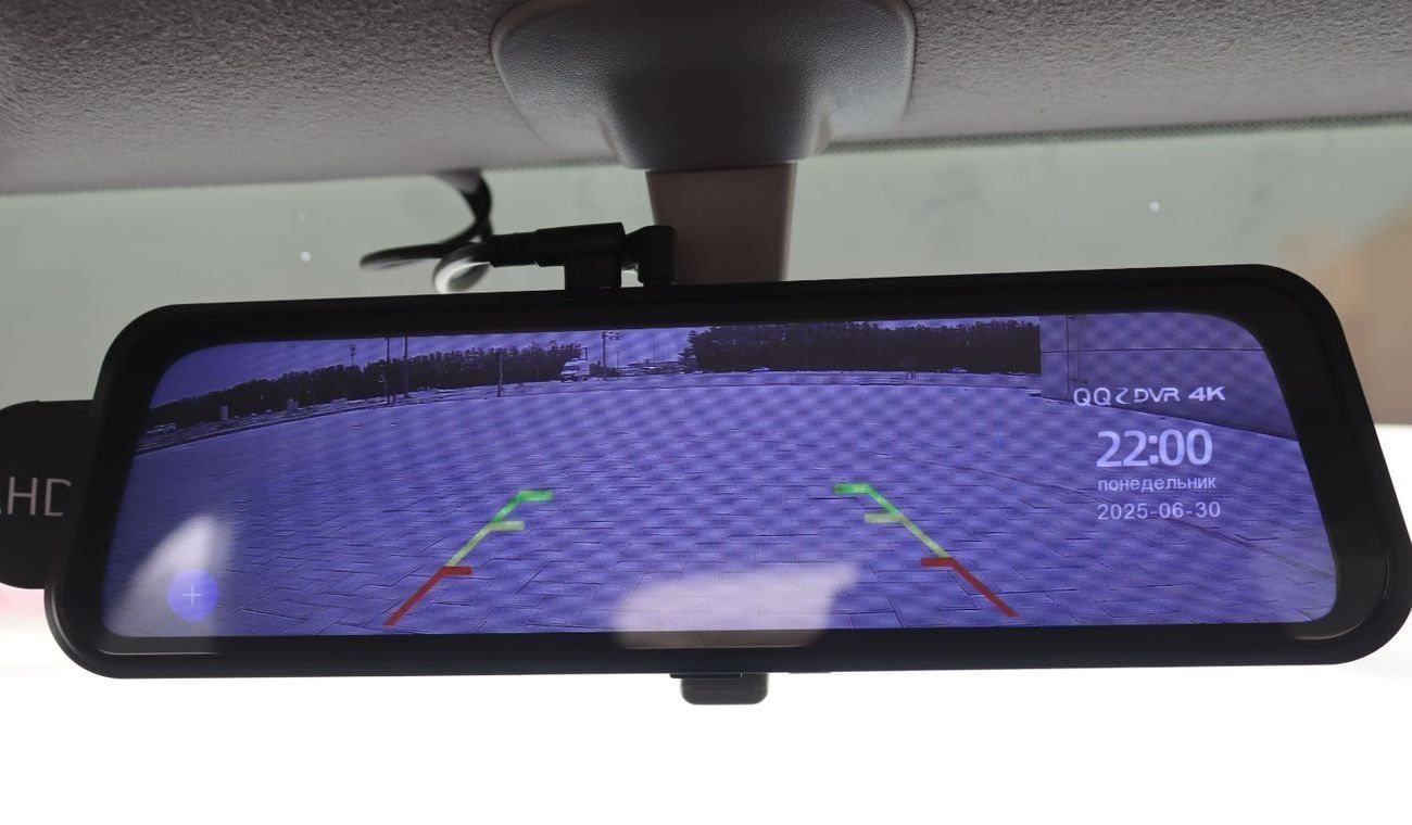 Suzuki Swift GL 1.2L Suzuki Swift 2020 model, GCC, accident-free, excellent condition, 102,000 km, 1200 cc engine