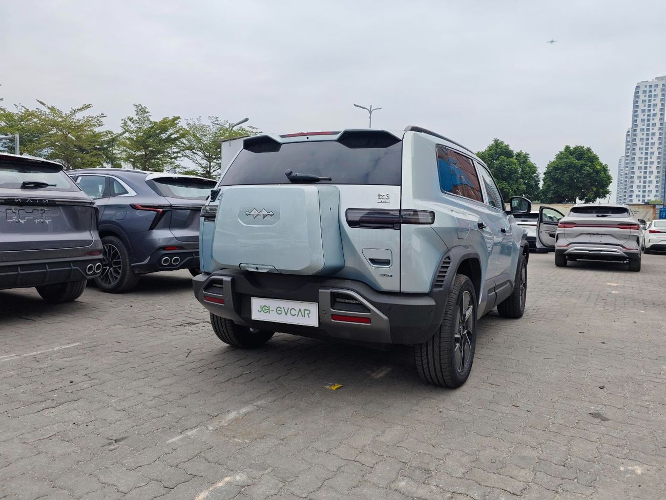 بي واي دي ليوبارد تيتانيوم 3 501KM 4WD Max version