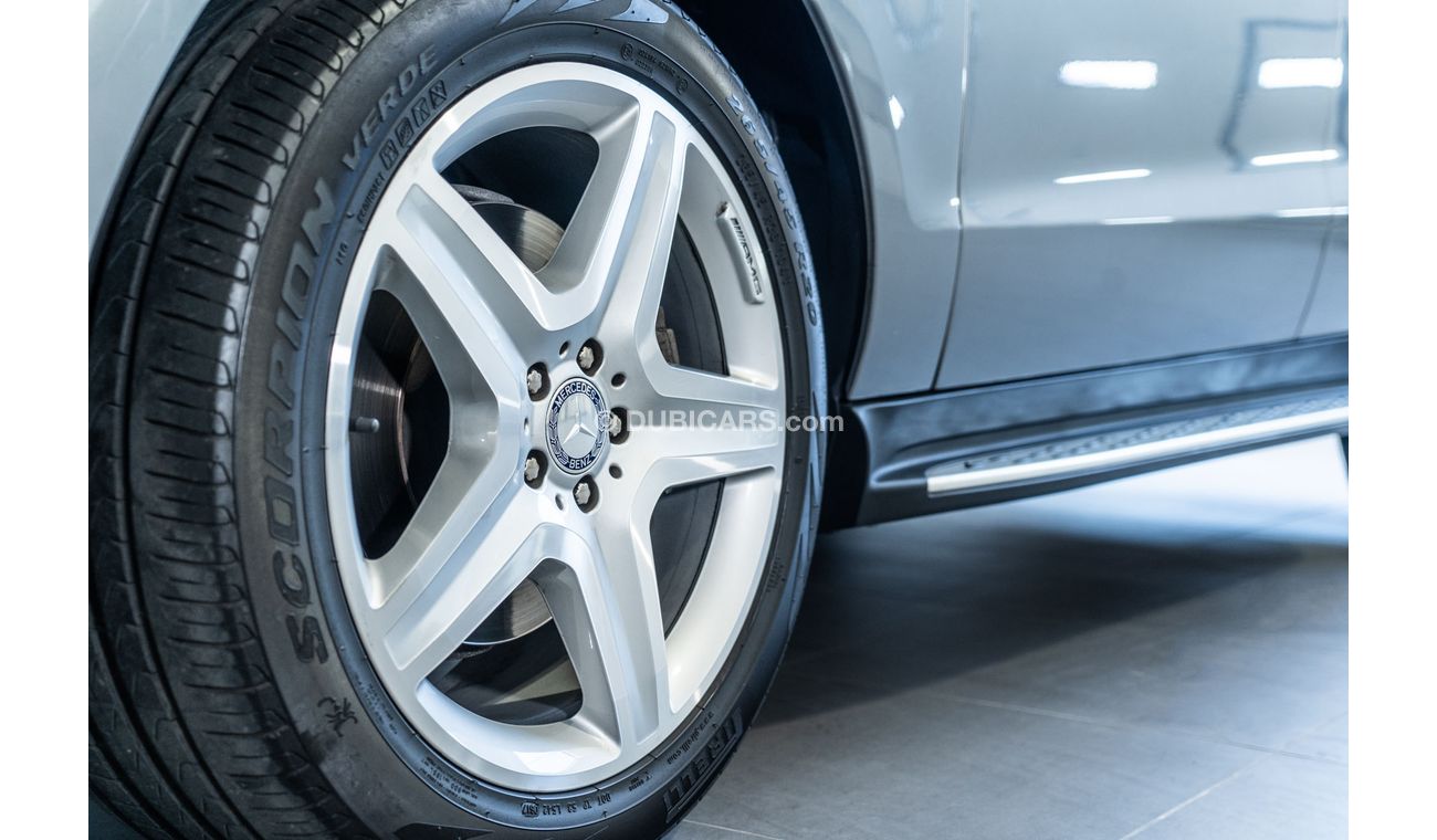 مرسيدس بنز ML 350 2014 Mercedes ML350 AMG / Full-Service History/ Immaculate!