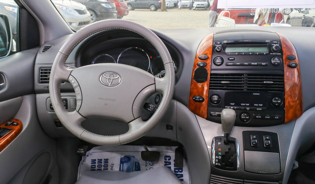 Toyota Sienna