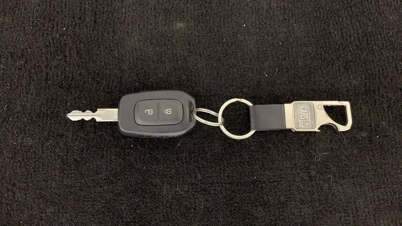 Renault Duster PE 1.6 | Zero Down Payment | Free Home Test Drive