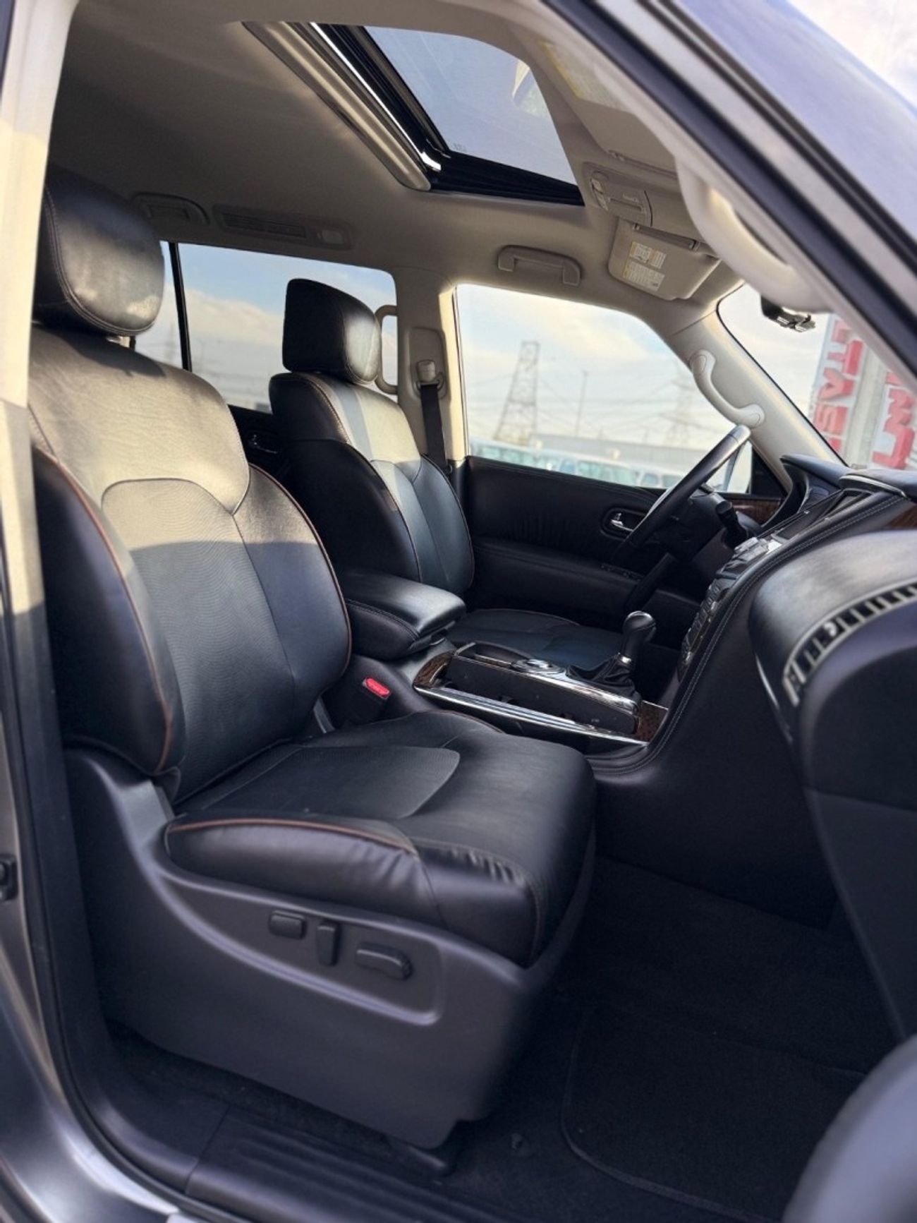 نيسان أرمادا Nissan Armada Platinum Full Option