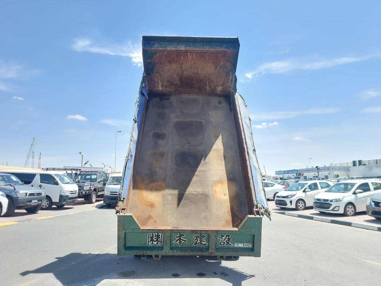 إيسوزو فوروارد ISUZU FORWARD JUSTON DUMPER TRUCK RHD 1995 MODEL 8.2 L DIESEL MANUAL(PM000298)