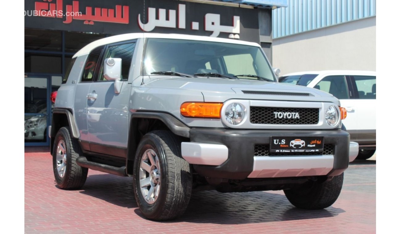 Toyota FJ Cruiser GXR 4.0 2017 GCC AL FUTTAIM SINGLE OWNER IN MINT CONDITION