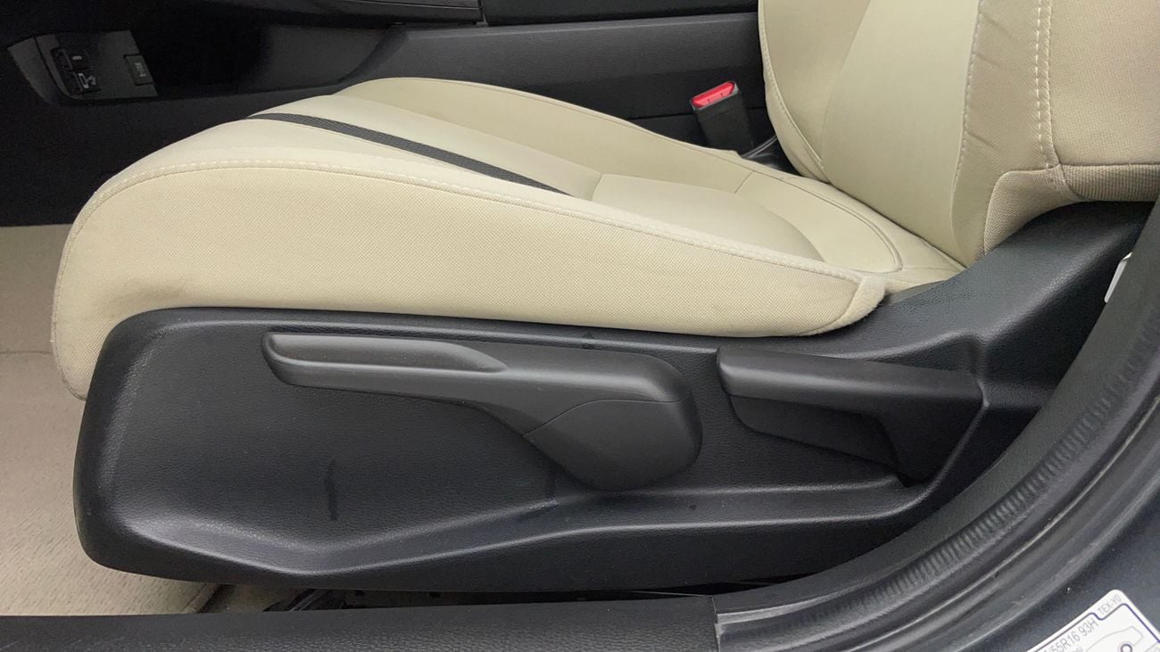 هوندا سيفيك LX 1.6 | بدون دفعة مقدمة | اختبار قيادة مجاني للمنزل