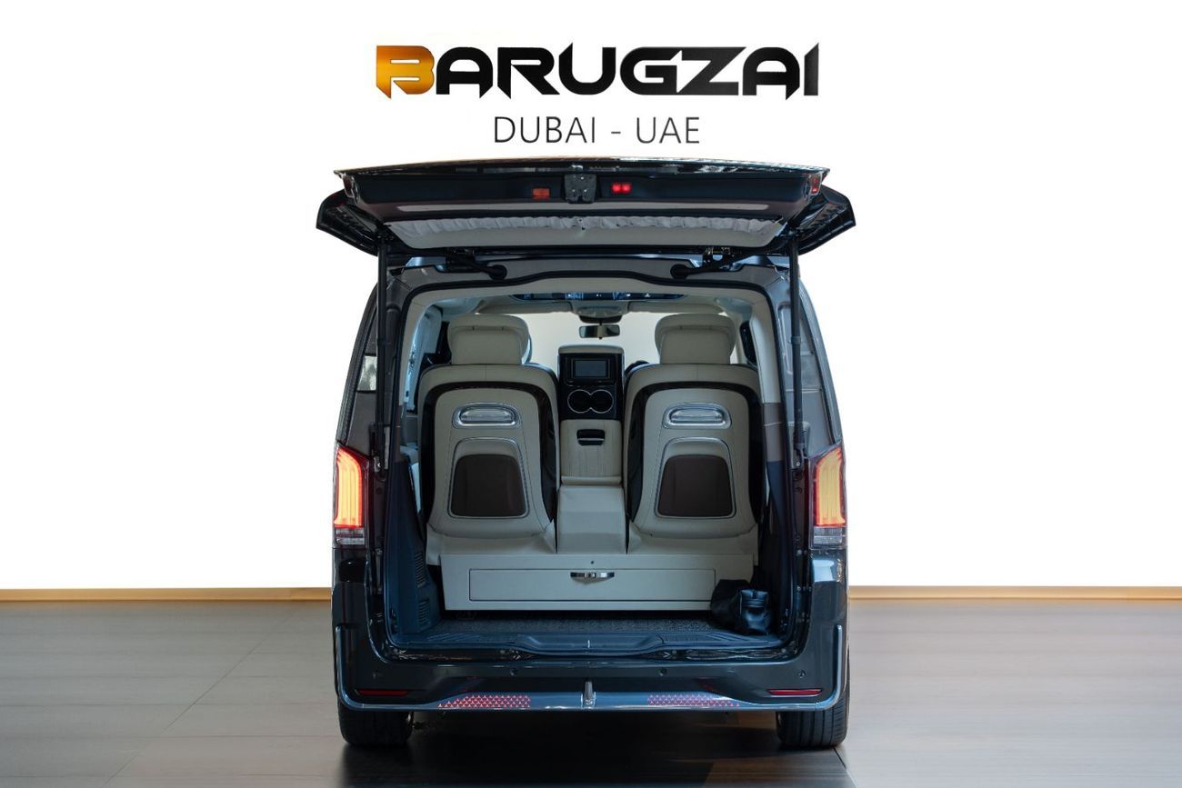 مرسيدس بنز V 300 1 of 28 Magellan Edition | 2 Year Interior Warranty