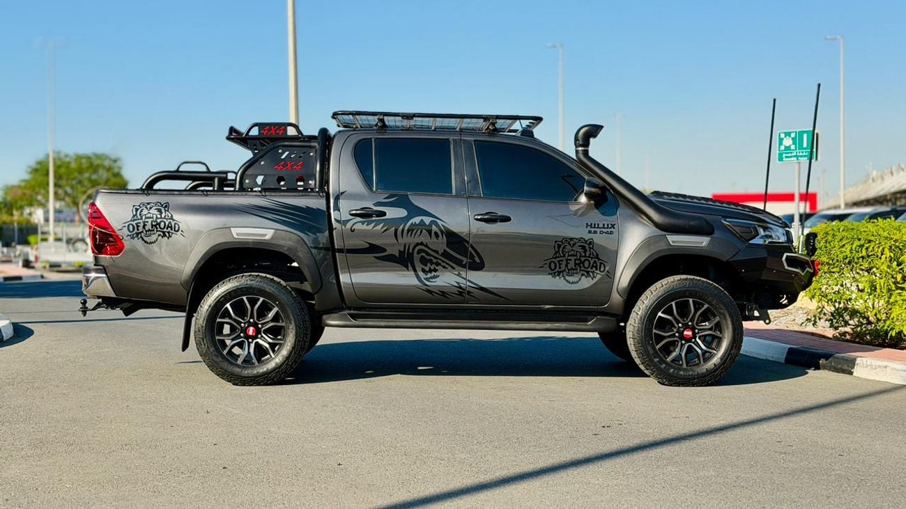 Toyota Hilux FRONT BUMPER | 4X4 SPORTS BAR | LEATHER SEATS | AUTO | 2.8L DIESEL | POWER SEATS