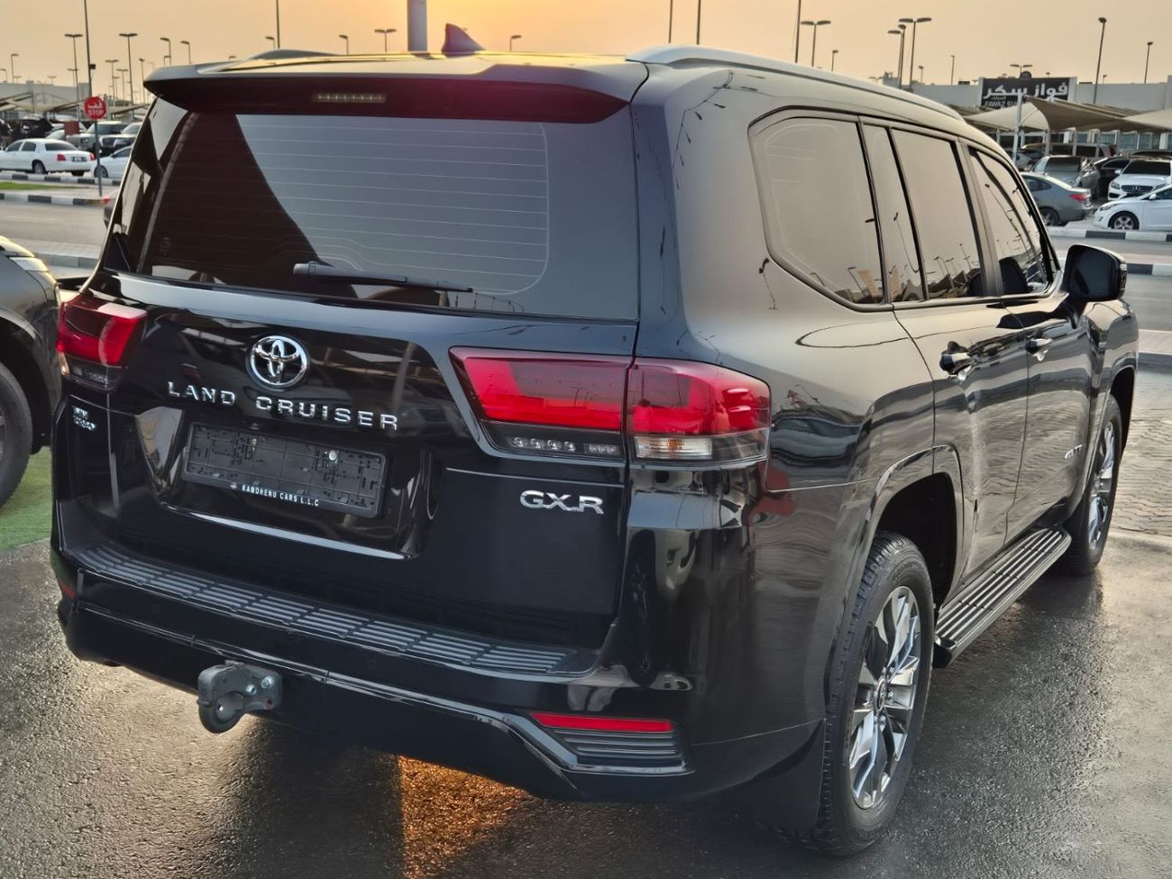 Toyota Land Cruiser GXR 3.5L TOYOTA LAND CRUISER GXR 2023 . ENGINE  3.5L/V6. TWIN TURBO