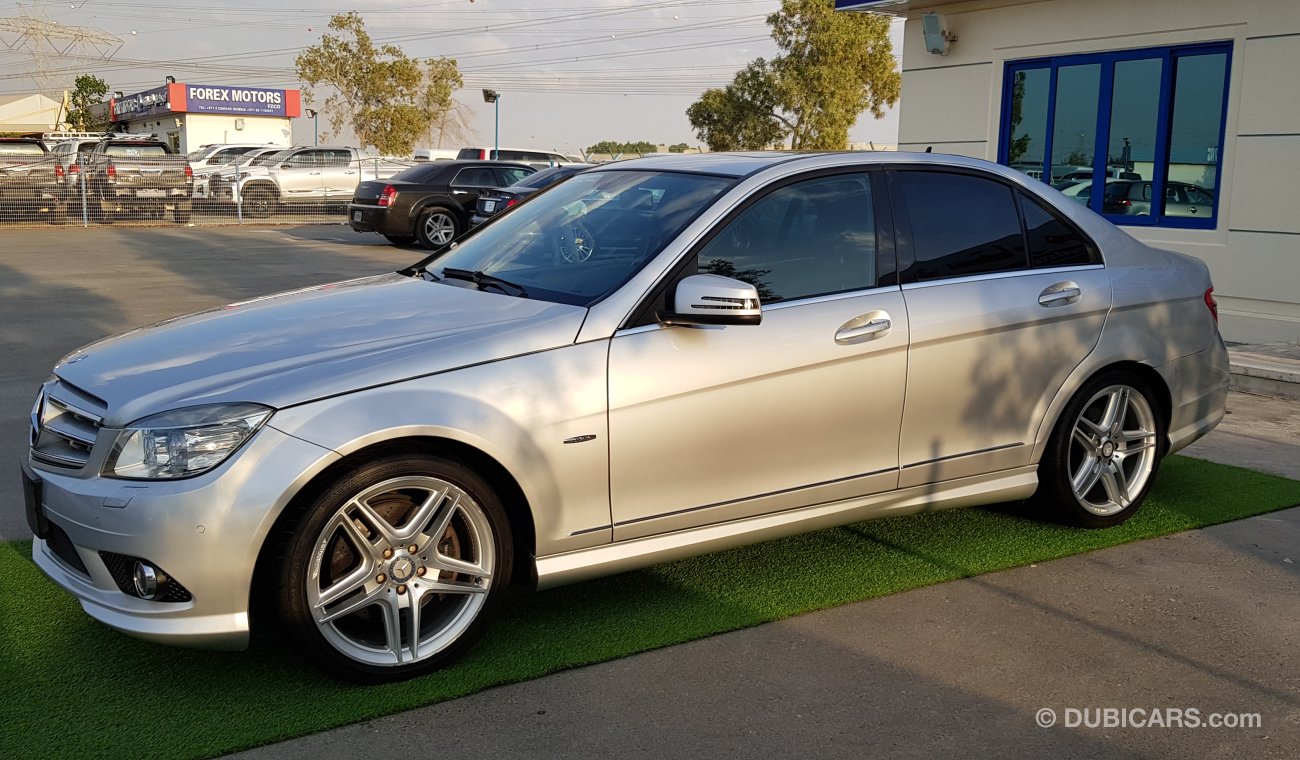 Mercedes-Benz C 300 2011- VERY CLEAN - NO ACCIDENTS . NOW ARRIVED FROM JAPAN - 40315 KM ONLY