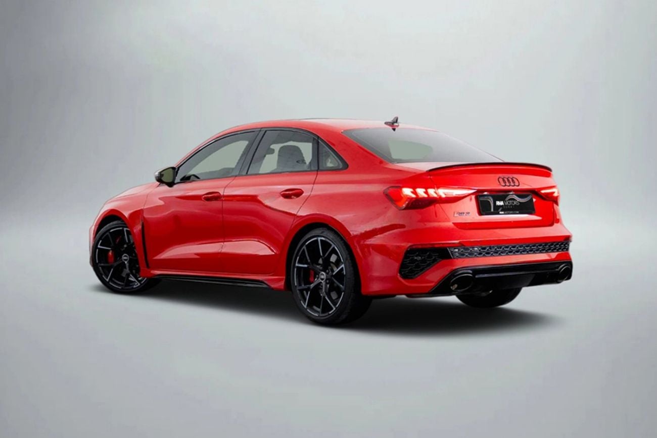 Audi RS3 STANDARD Quattro