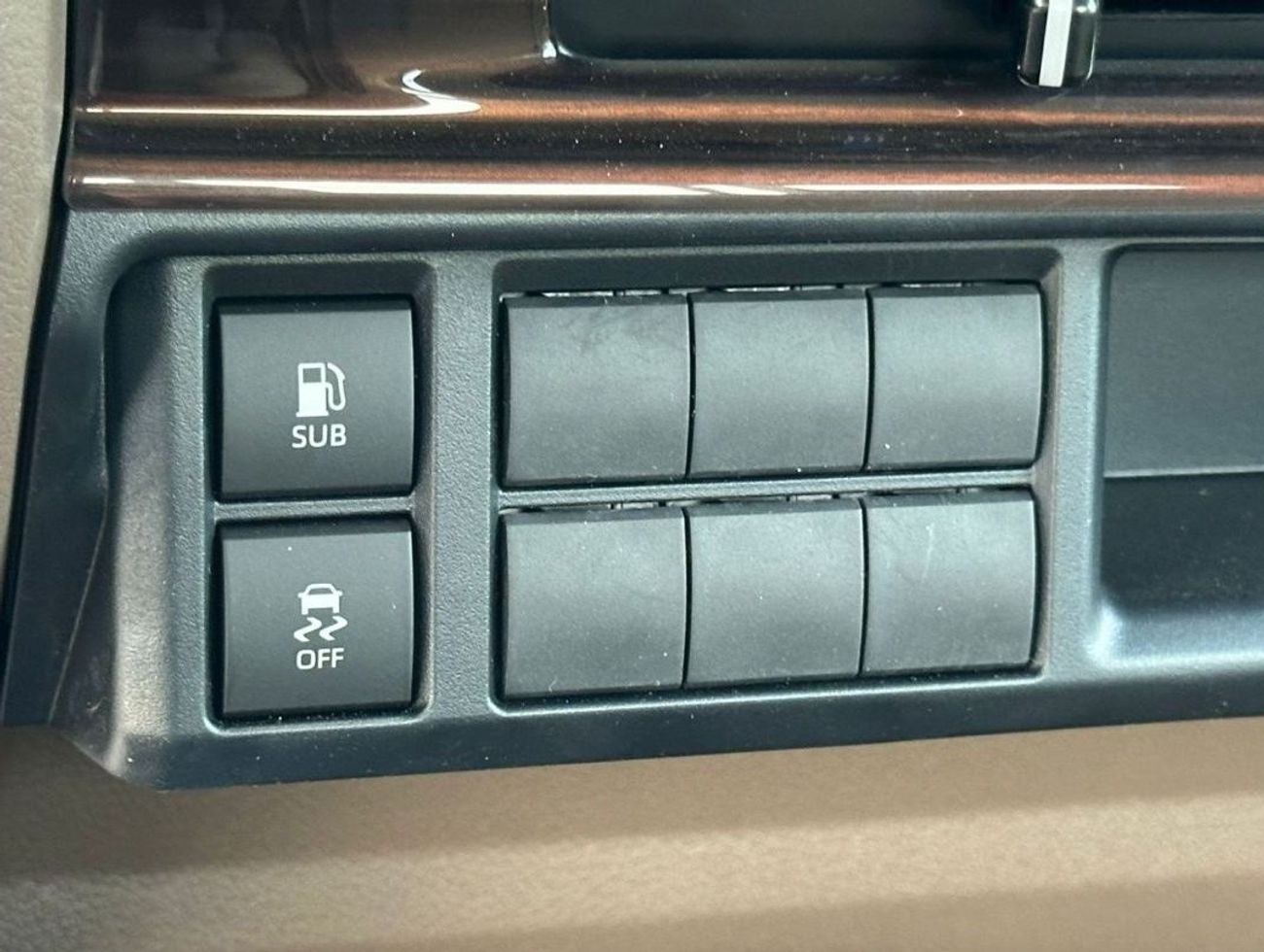 تويوتا لاند كروزر بيك آب بيك اب شاص