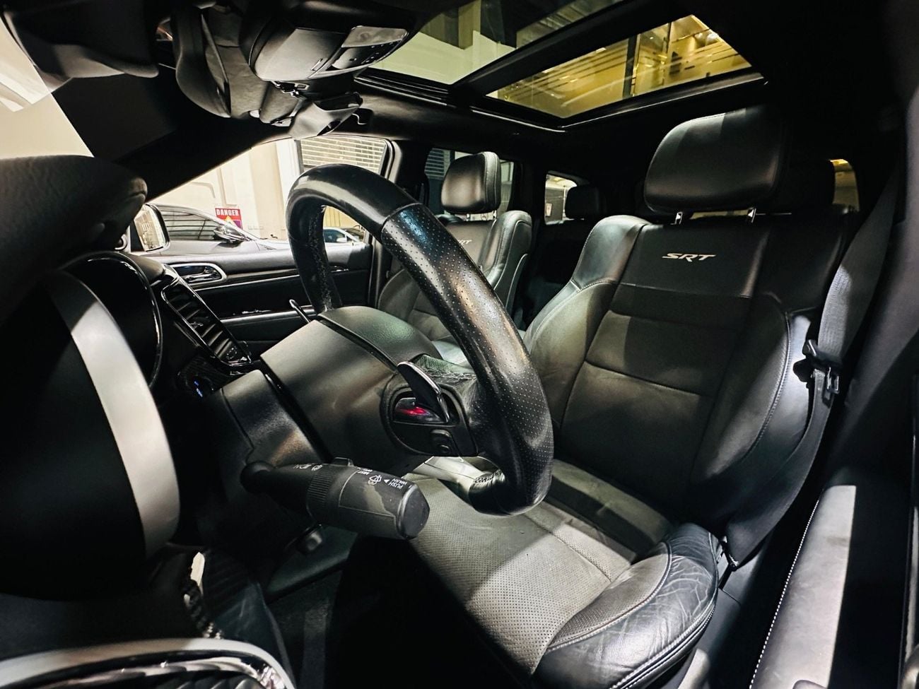 جيب جراند شيروكي SRT 6.4L