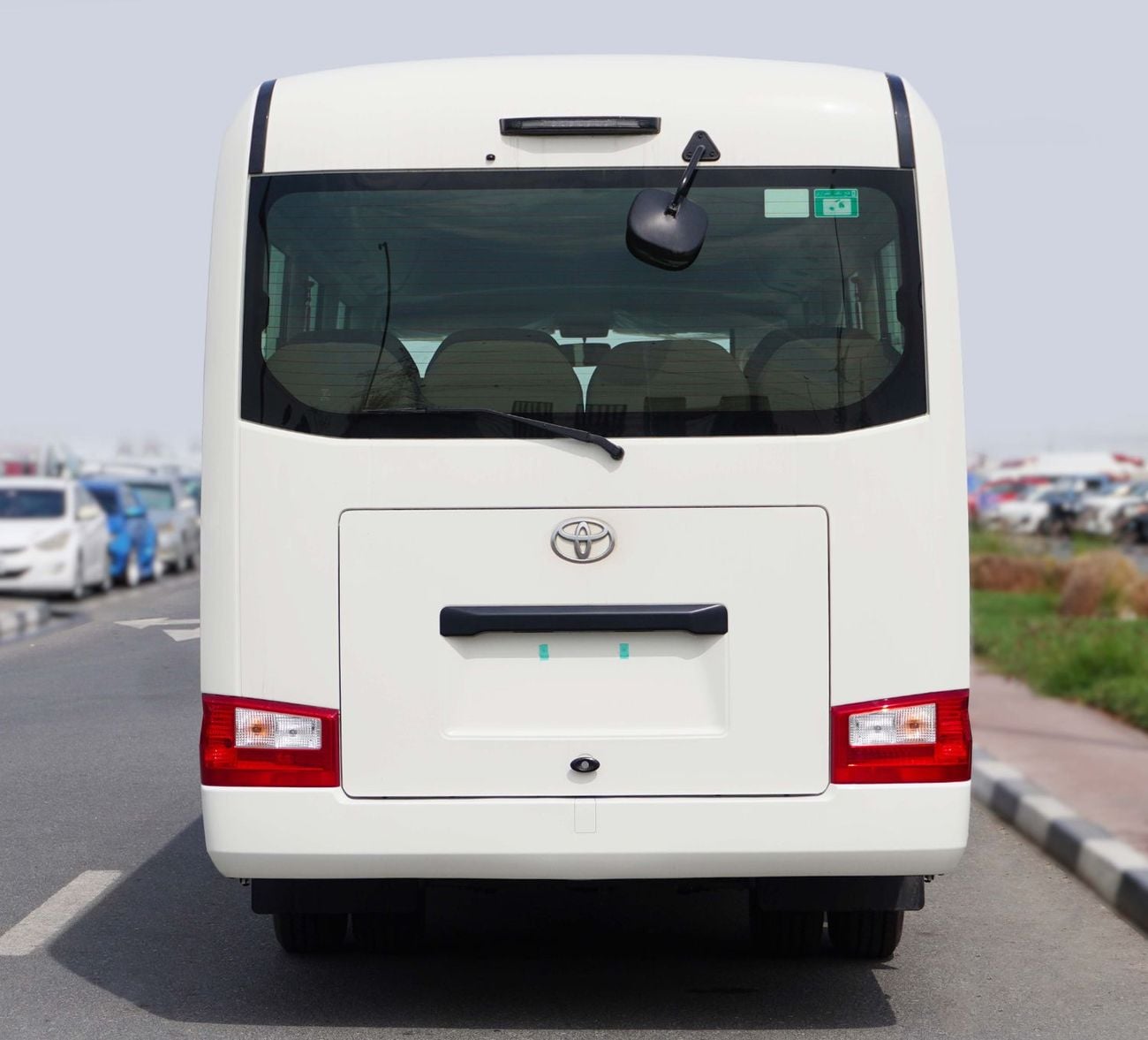 Toyota Coaster 2025 MODEL TOYOTA-COASTER 2.8L TD A/T (22 STR, WITH REFRIGERATOR AND HIGH BACK SEATS)