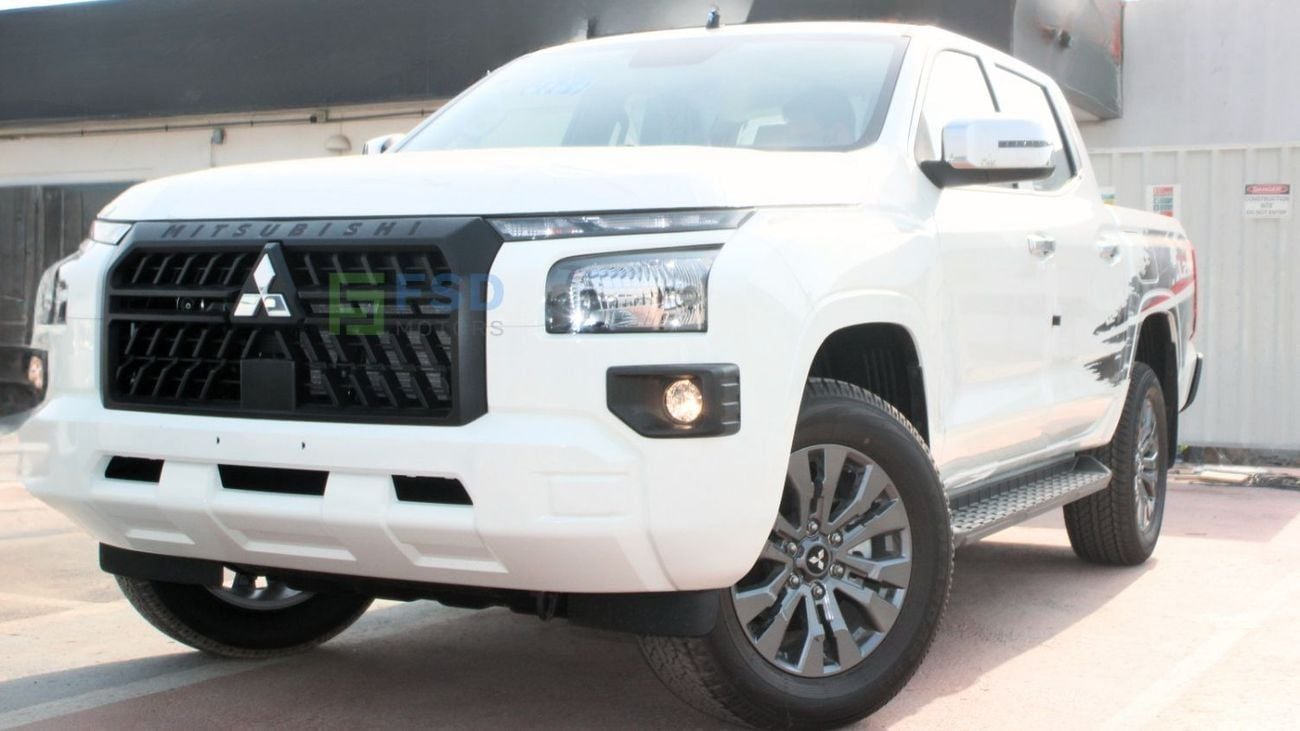 Mitsubishi L200 Mitsubishi L200 2.4L Petrol GLS DCAB 4WD 5MT Chrome Package MY-2025