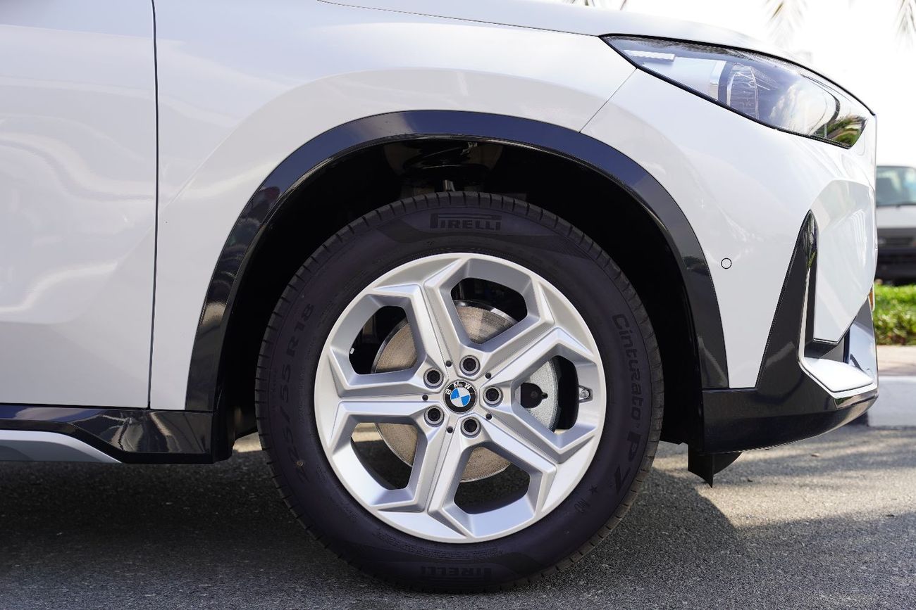 BMW X1 2024 BMW X1 S-DRIVE 20i SUV 1.5L 0Km