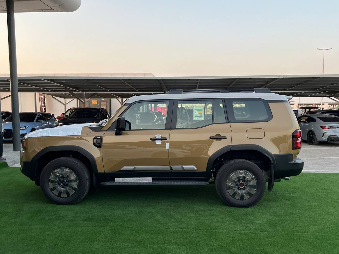 Toyota Land Cruiser VXR Built for the UAE. Designed for Adventure.