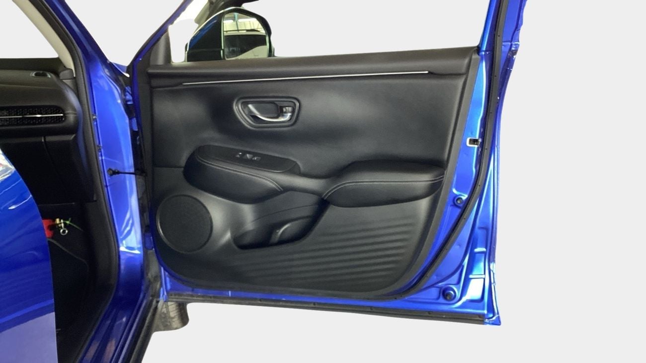 هوندا ZRV 1.5 CVT LX 2WD AUTO | شامل الضمان | 0 ﺪﻔﻋﺓ ﺃﻮﻟﻯ