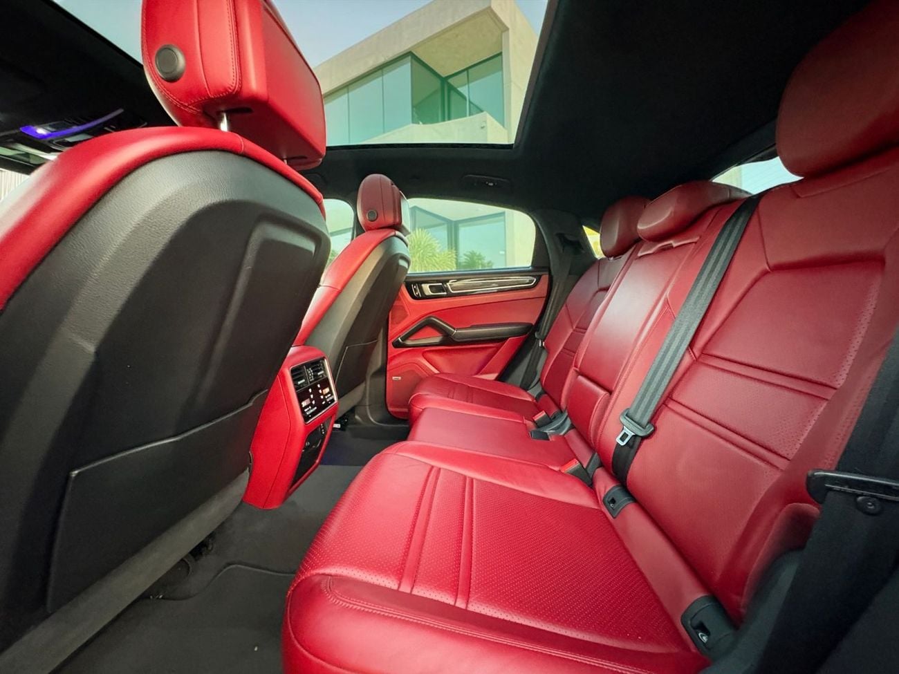 Porsche Cayenne GTS 4.0L (460 HP) AED 4,640 P.M | 0% DOWN PAYMENT | PORSCHE CAYENNE GTS | 4.0L V8 | 2021 | GCC SPECS