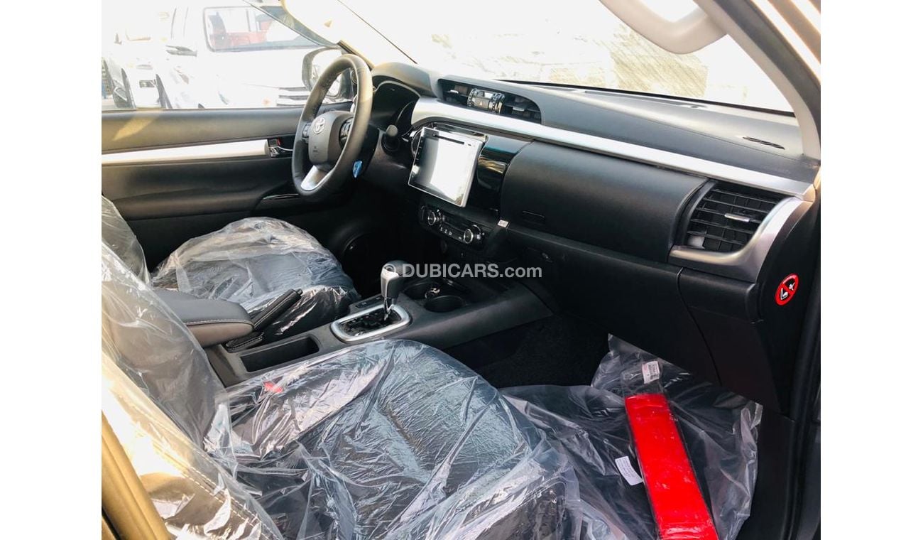 Toyota Hilux REVO, 2.8L DIESEL, CARRY BOY, DVD, REAR CAMERA, LEATHER SEAT, PUSH START, POWER SEATS, FULL OPTION