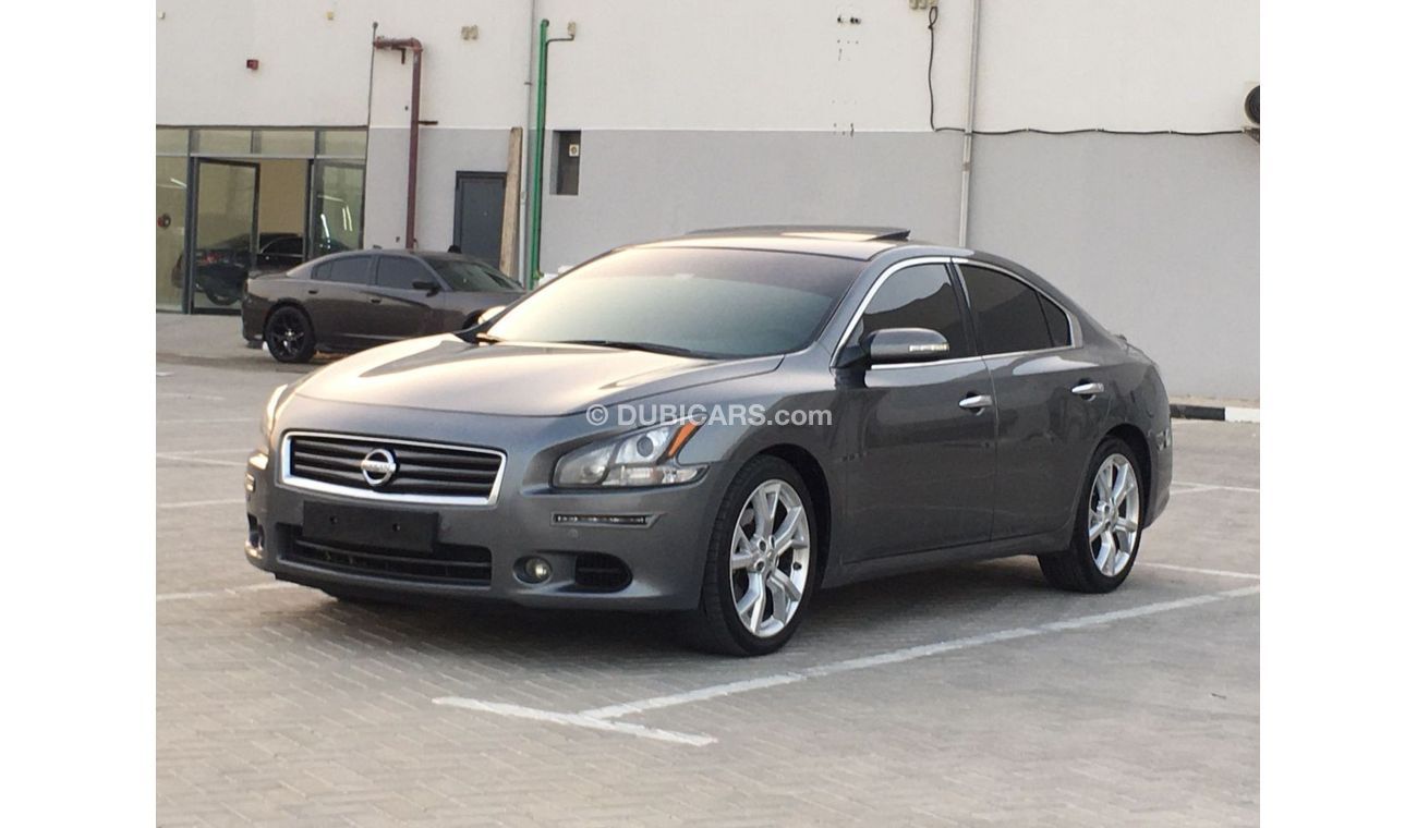 Nissan Maxima
