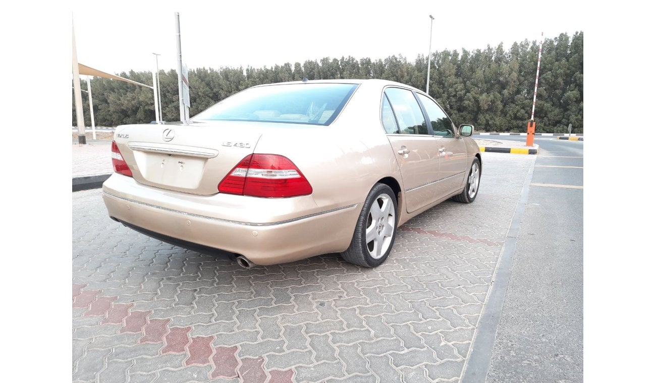 لكزس LS 430 للبيع لكزس LS430 موديل 2005 نص الترا