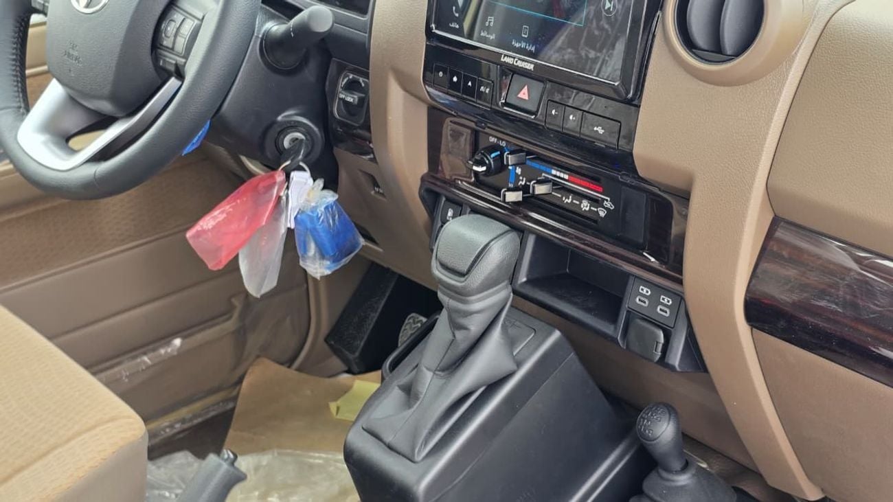 Toyota Land Cruiser 70 Toyota Land Cruiser 79, Saudi specifications, full option